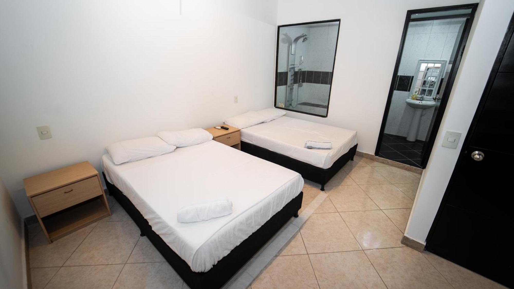 79 Hotel Medellín Extérieur photo