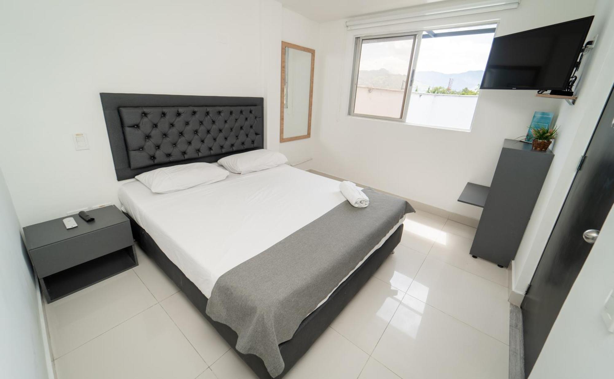 79 Hotel Medellín Extérieur photo