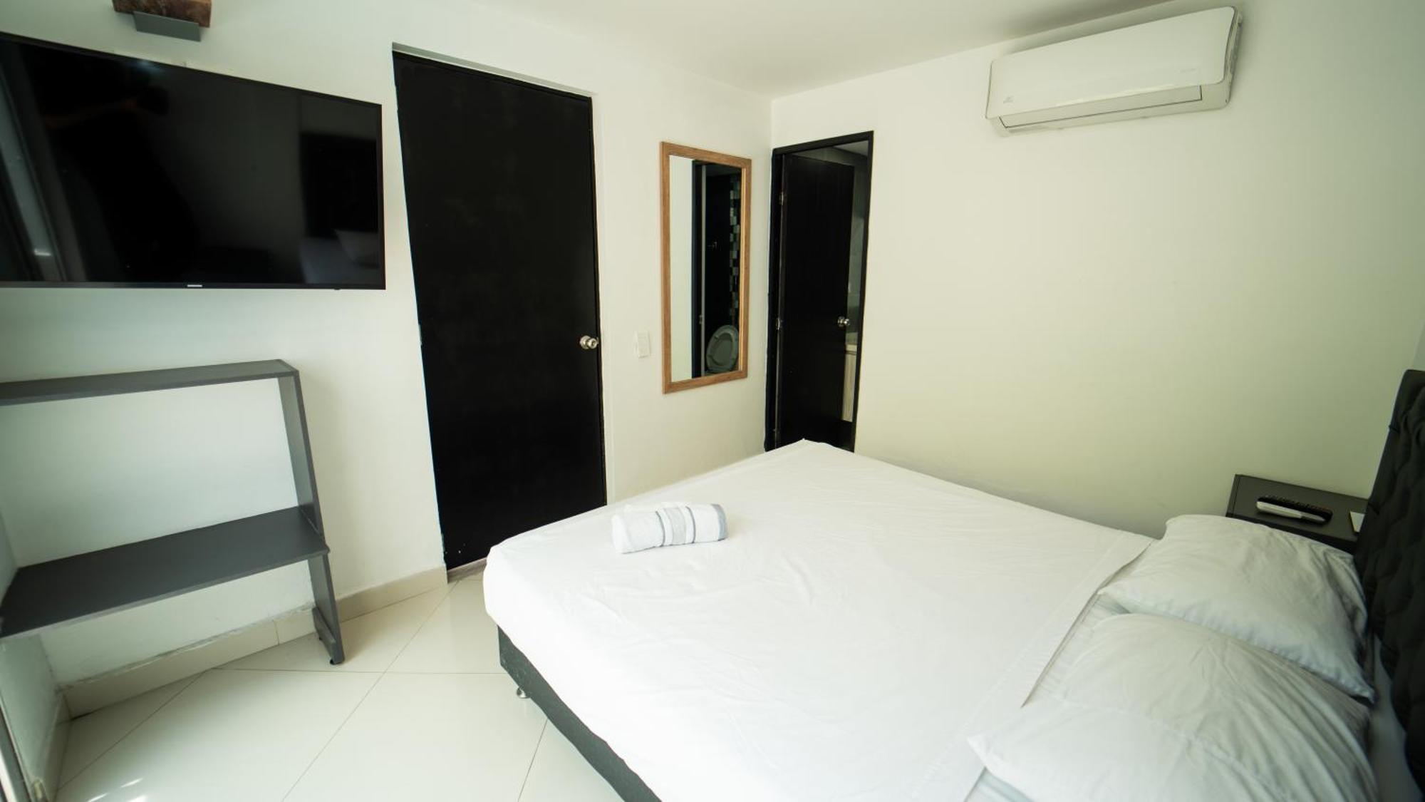 79 Hotel Medellín Extérieur photo
